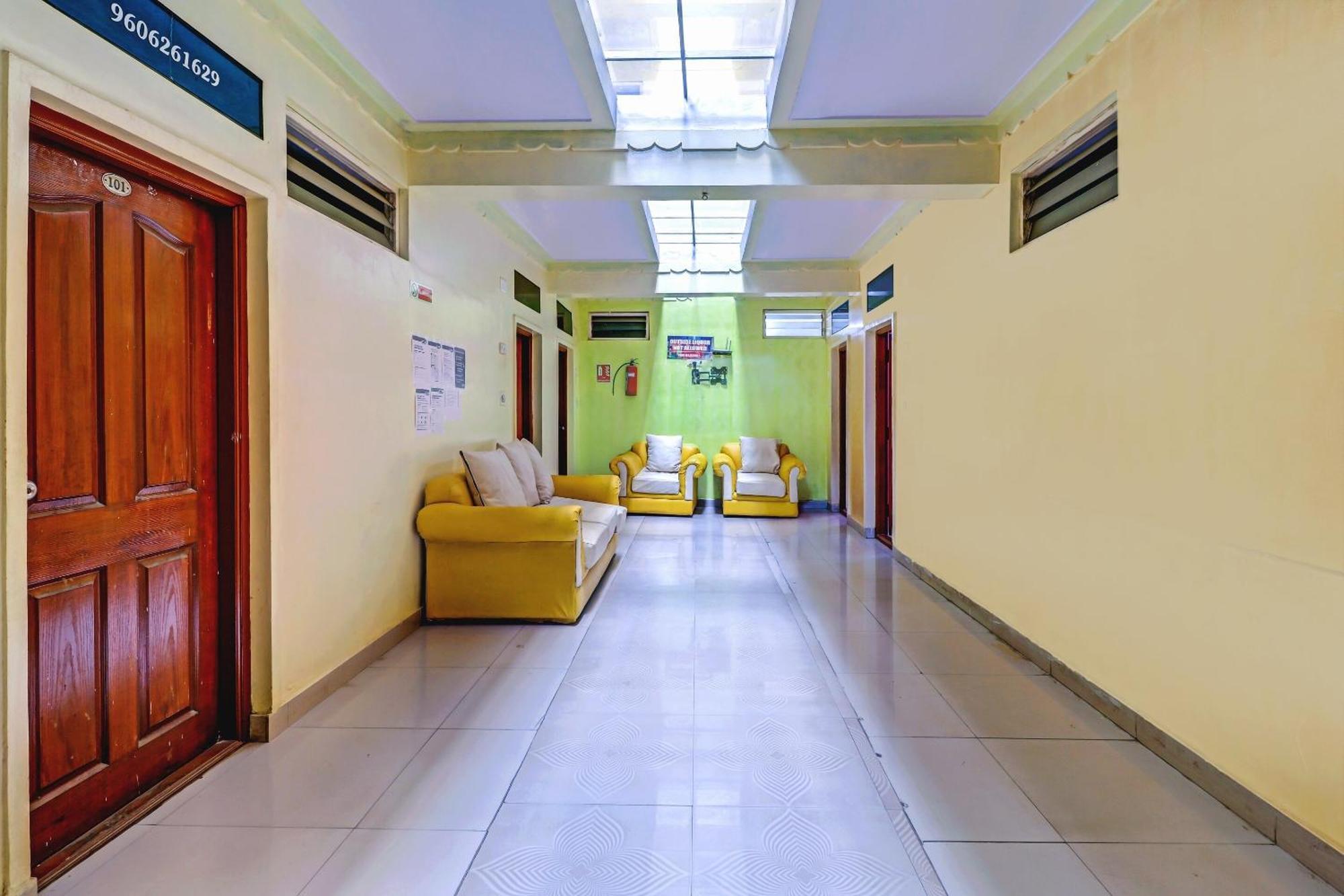 Hotel O Sai Hotel バンガロール エクステリア 写真